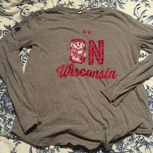 Wisconsin Badgers Women’s S Under Armour long sleeved t-shirt
